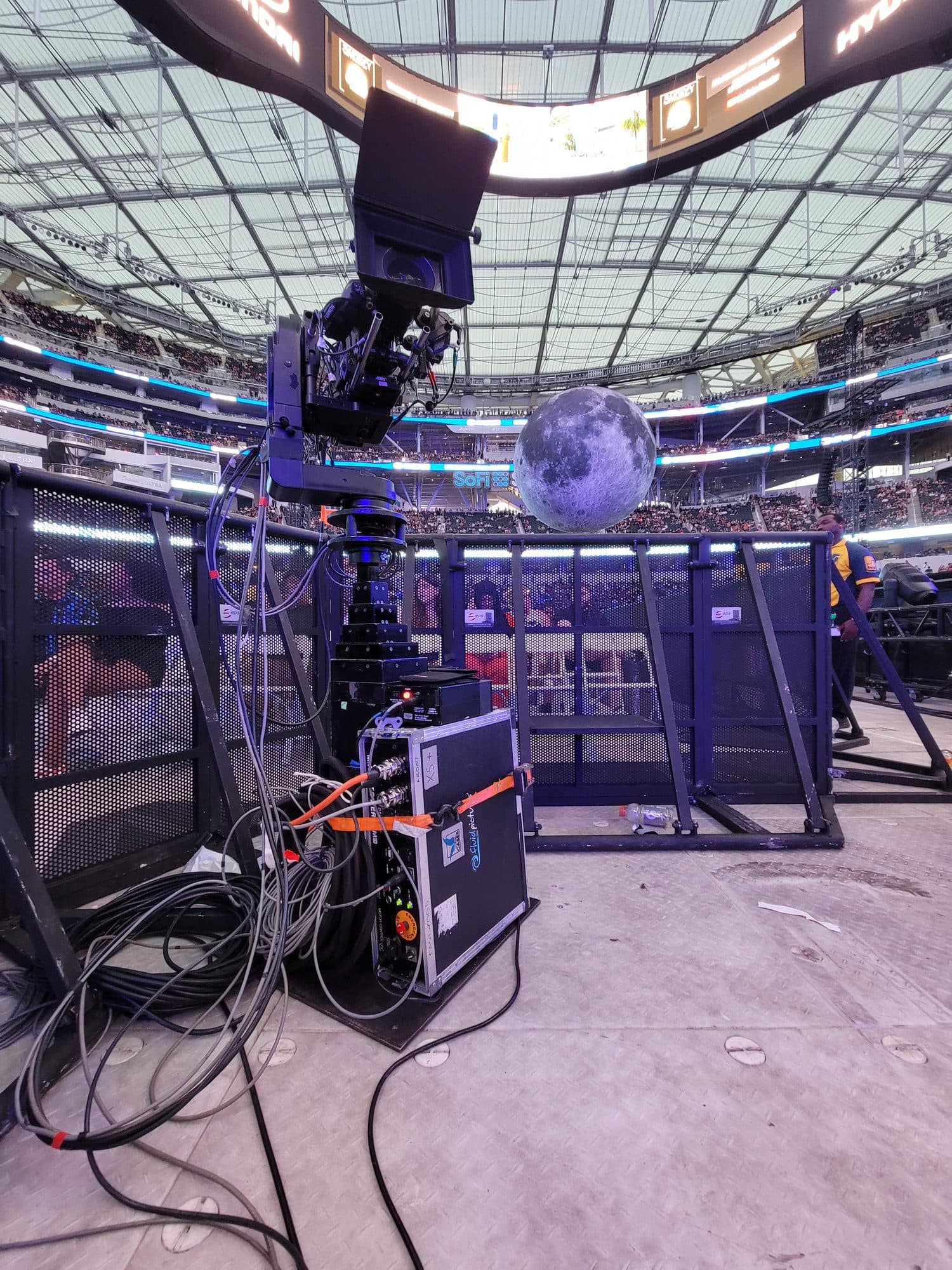 Talon Cinema remote head on a stadium floor position