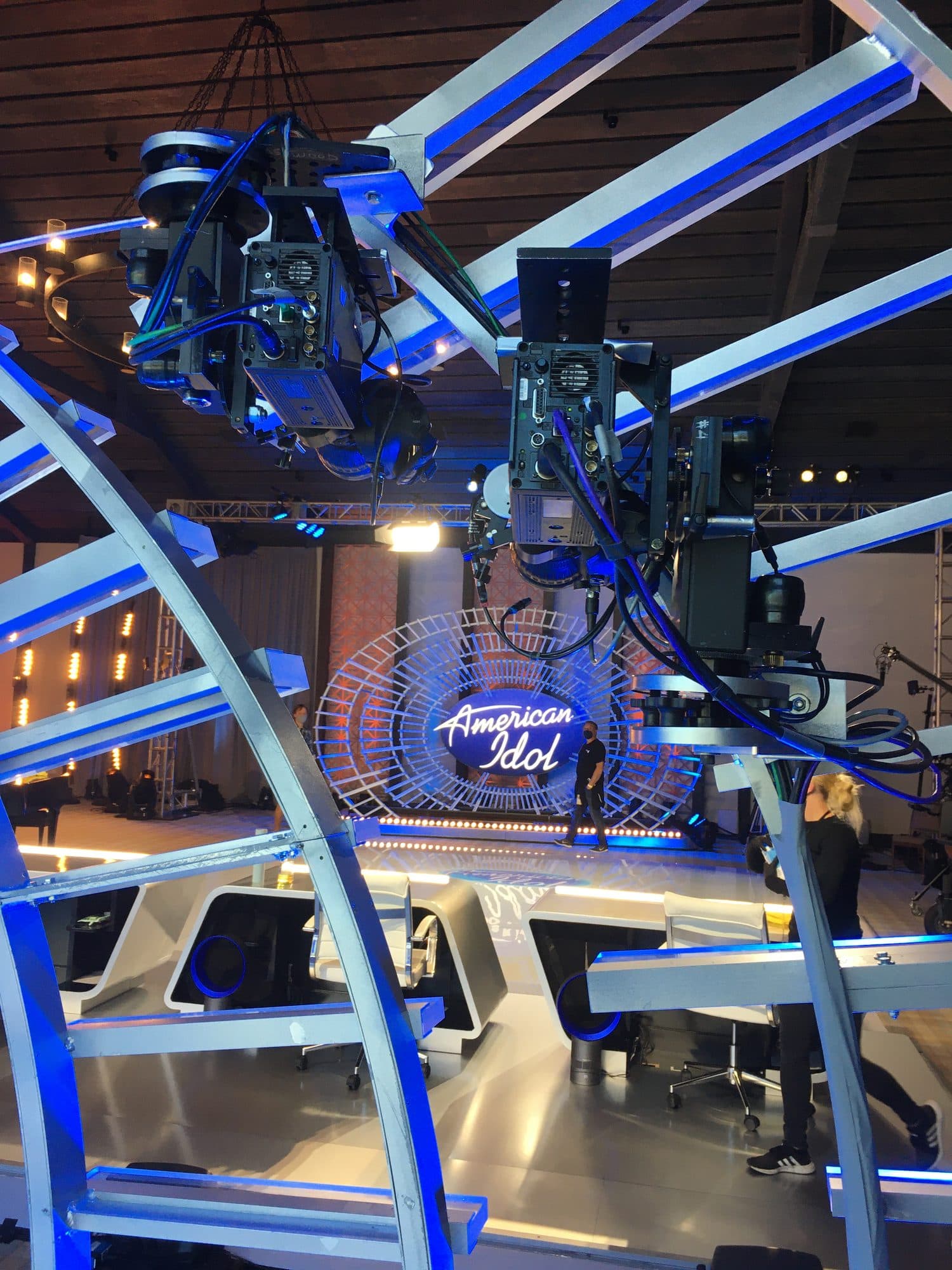 Stanton Mini remote heads rigged into the arch of the American Idol set
